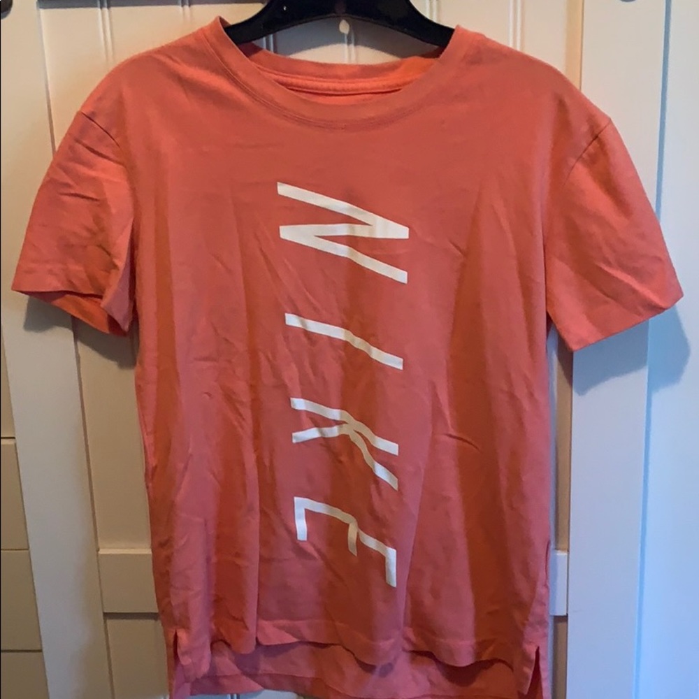 Nike training tee